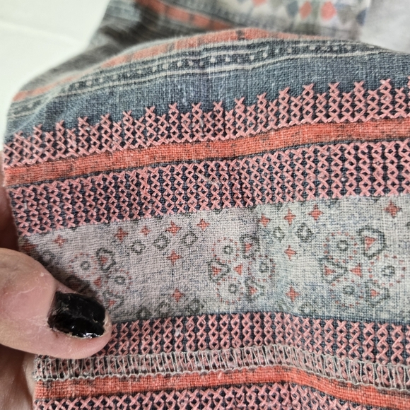 Free People Aztec Southwestern Mixed Fabric Sweatshirt Distressed - Picture 10 of 11